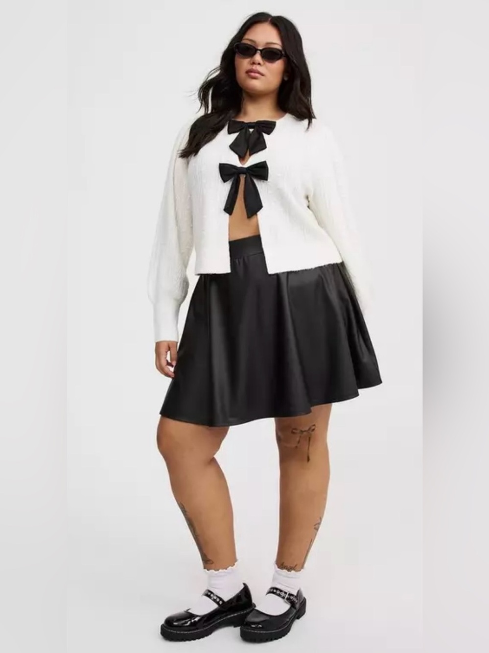 Torrid Black Faux Leather A-Line Circle Skirt - Size 1